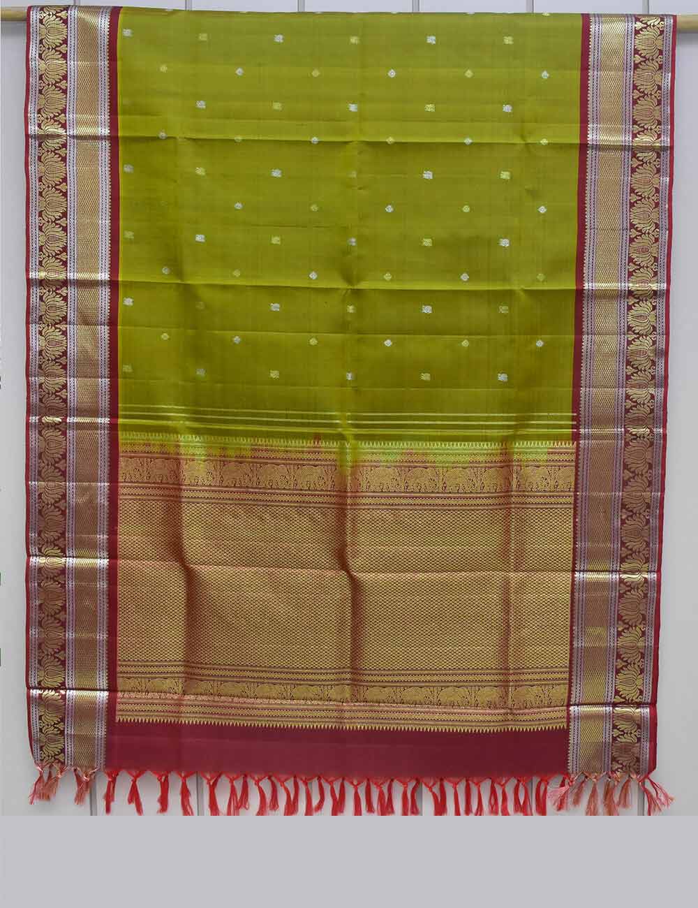 Green Color Kanjivaram Silk Dupatta - Image 3