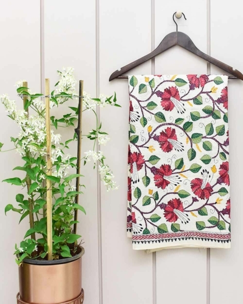 Hibiscus Design Kantha Silk Dupatta